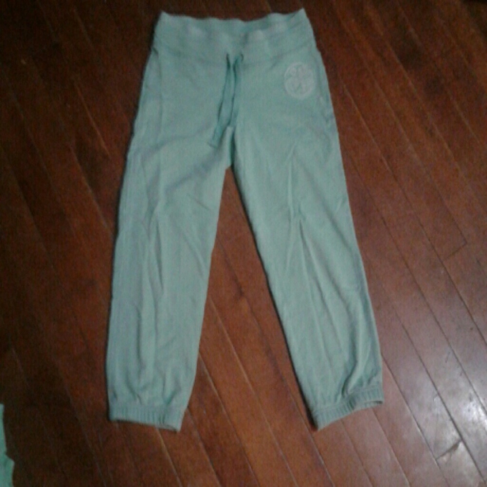 Green short pants